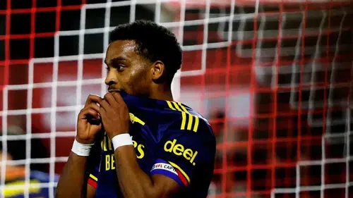 Premier Lig şampiyonu Arsenal'e tarihi şok! Fleetwood kupadan eledi