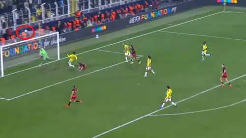 Fenerbahçe'ye 90. Dakika Şoku! Slavia Prag Beraberliği 1,4 Milyon Euroya Mal Oldu