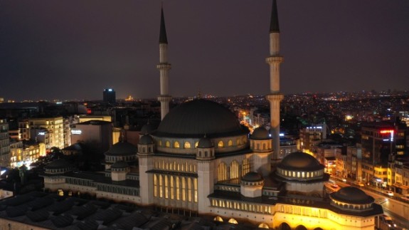 Taksim Cami Ramazan'da açılacak