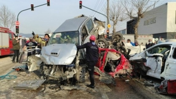 Bursa'da 4 kişinin ölümüne neden olan tırın sürücüsü hakkında karar verildi