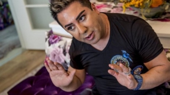 Sosyal medya fenomeni Murat Övüç saldırıya uğradı!