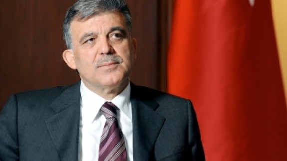 Abdullah Gül'den videolu paylaşım: 'Yarın 30 Ağustos,  çok şükür hasta filan değilim'