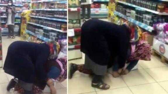 A101 marketlerinde utandıran anlar: İki kadın düdüklü tencere için birbirlerini dövdü!