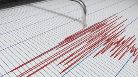 İstanbul'da gece saatlerinde duyulan esrarengiz uğultu sesinin sebebi bakın ne?