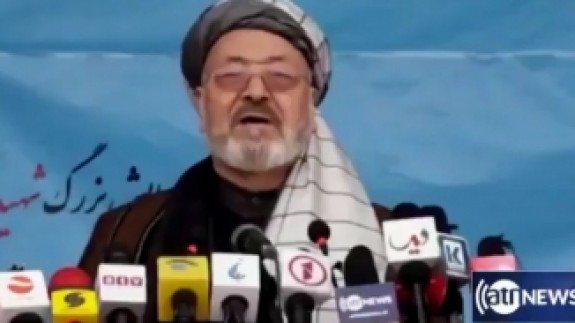 Afganistan'da siyasilerin katıldığı anma törenine bombalı saldırı