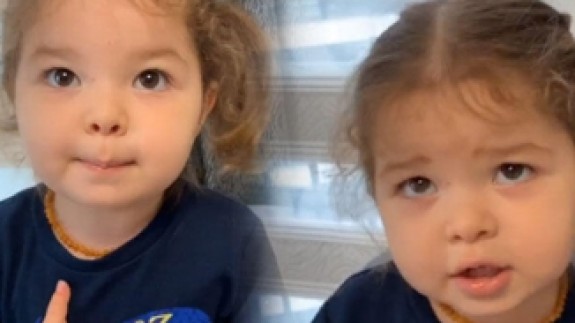 Minik Alara'nın koronavirüs çağrısı: Beni babamdan mahrum bırakmayın,  evde kalın!