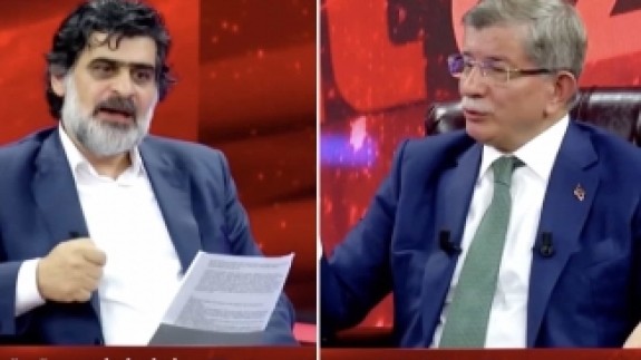 Ahmet Davutoğlu sinirlerine hakim olamadı: Canlı yayında sitem etti!