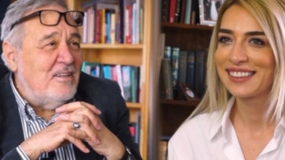 Canlı yayının bittiğini sanan İlber Ortaylı'dan Cansu Canan Özgen hakkında şok sözler!