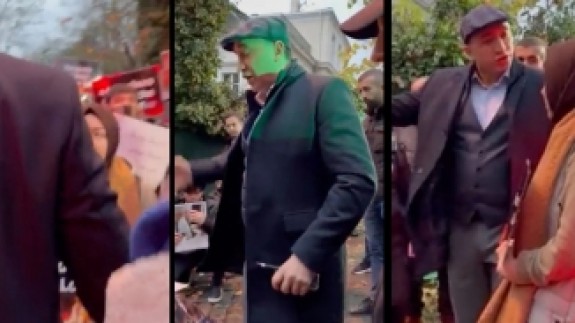 Bu nasıl polis? İstanbul'da eylem yapan Uygur Türkleri'ne bakın neler yaptı!