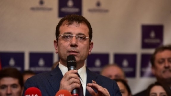 İBB Meclisi'nde İmamoğlu'nun Küfür Ettiği İddia Edildi: 'Yüz Yüze Görüşeceğim'