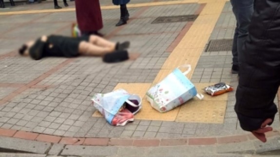 Kan donduran olay: Eski eşi sokak ortasında başından vurdu!