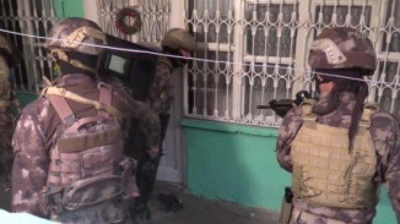 Emniyetten suç örgütlerine ağır darbe: "Sahil Rüzgarı Operasyonu" başlatıldı