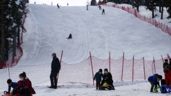  Ilgaz Dağı'nda kayak sezonu nisan ayına uzadı