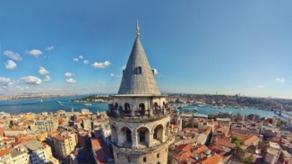 Galata Kulesi'nde restorasyon skandalı: İBB suç duyurusunda bulunacak!