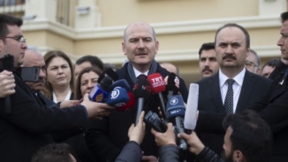 Soylu muhabire çok kızdı: İçişleri bakanı yalan söylüyor öyle mi?