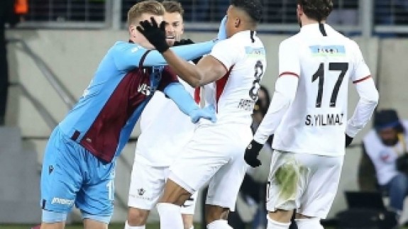 Alexander Sörloth cezası belli oldu mu?