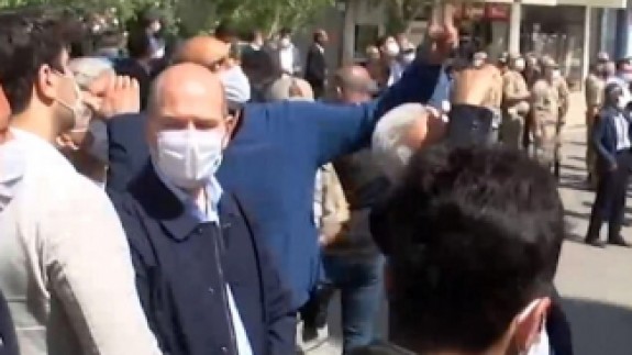 Bakan Soylu,  Bingöl'de meydana gelen depreme işte böyle yakalandı!