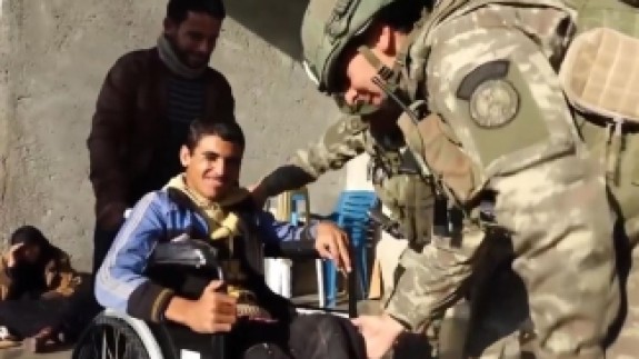 Mehmetçik,  Suriyeli Engellileri Sevindirdi
