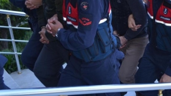 Diyarbakır'da PKK'ya Finans Desteği Sunan 17 Şüpheli Yakalandı