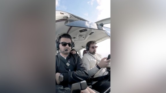 ABD'de uçuş eğitimi esnasında eğitmen ile aday arasındaki diyalog: Aklın Fenerbahçe'de ise uçmayalım.