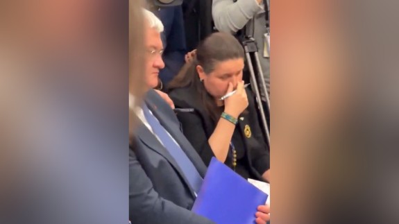 Büyükelçinin tepkileri sosyal medyada gündem oldu