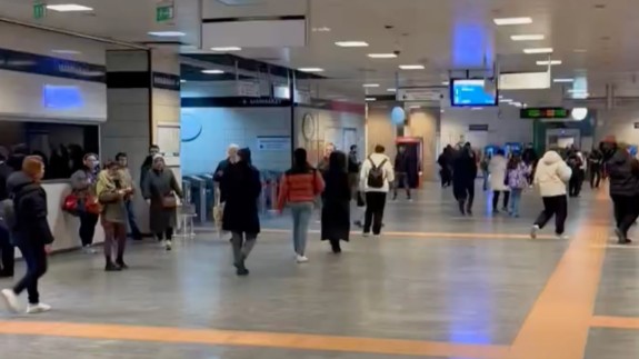 Metro istasyonlarında İmamoğlu’nun sesi anons edildi