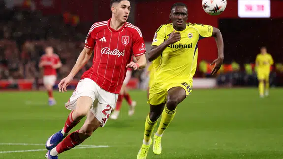Nottingham Forest Fenerbahçe maç özeti 1-2 Kanarya Avrupa'ya veda etti