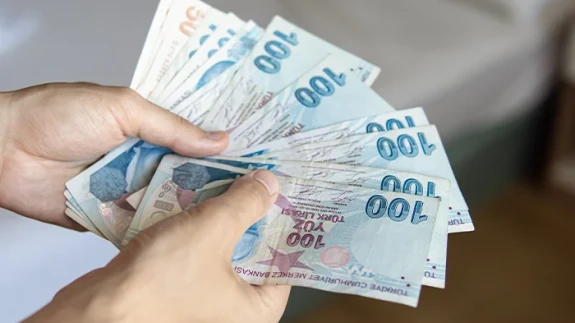 Ev hanımlarının emeklilik hakkı masaya yatırıldı