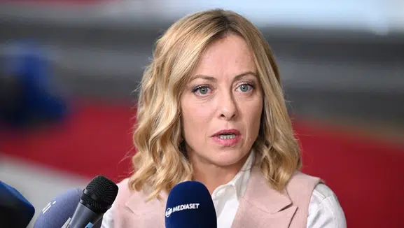 Meloni’den Avrupa Birliği’ne sert eleştiri: “AB bürokratik bir dev haline geldi”