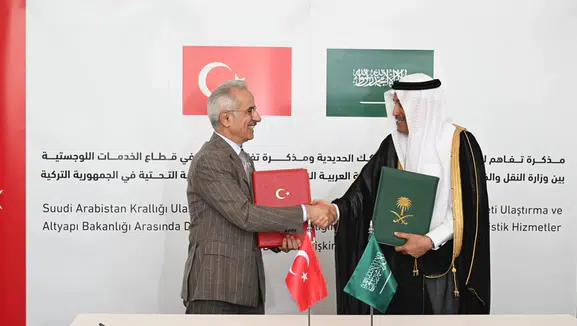 Bakan Uraloğlu duyurdu: Türkiye ile Suudi Arabistan hattında yeni lojistik dönemi başlıyor