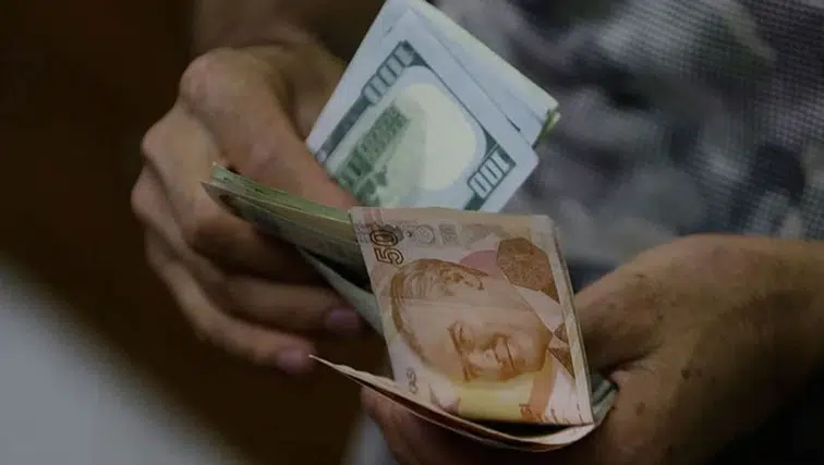 Serbest piyasada döviz kurları belli oldu: Dolar ve Euro güne nasıl başladı?