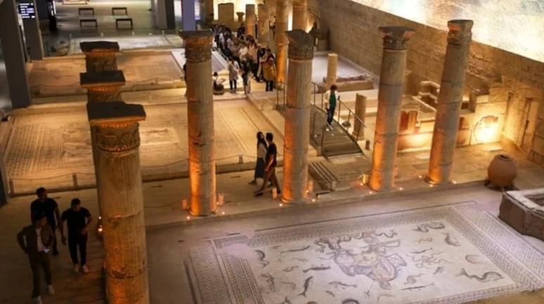 Zeugma Mozaik Müzesi’ne  Yoğun Ziyaretçi Akını