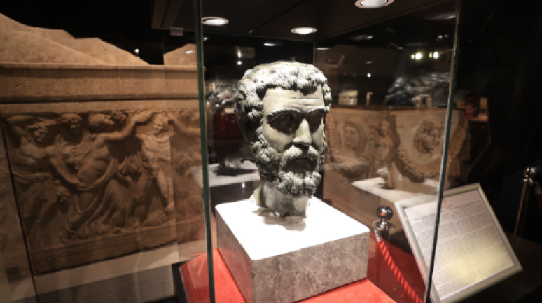 Türkiye'den kaçırılan tarihi eserler ana vatanına dönüyor