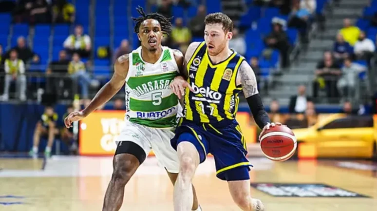 Fenerbahçeli basketbolcudan kötü haber: Yırtık tespit edildi