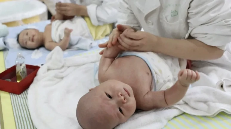 Doğum masrafları ücretsiz olacak: Çin'de nüfus krizine karşı dikkat çeken uygulama