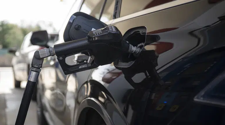 Motorinde zam sonrası büyük indirim beklentisi fiyatları yeniden gündeme taşıdı