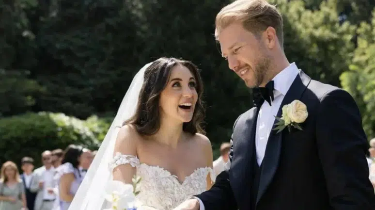 Karsu'nun eşi Mike Schrama kimdir? Ne iş yapıyor, nerede yaşıyor?