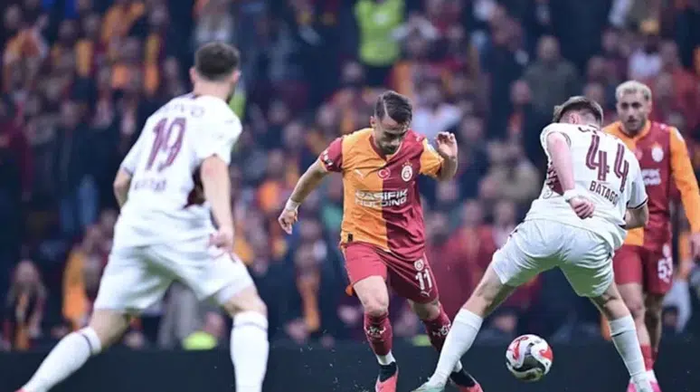 Trabzonspor, Galatasaray’ı 2-1 mağlup etti