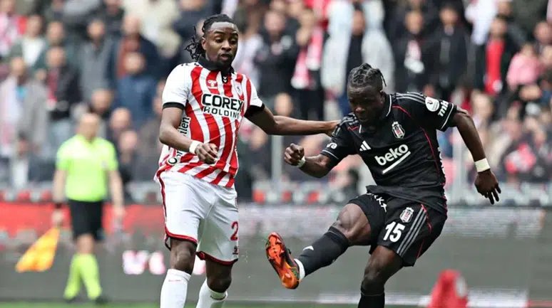Beşiktaş Samsunspor deplasmanında mağlup oldu: Puan kaybı yaşadı