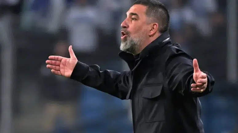 Arda Turan maç sonunda gözyaşlarına hakim olamadı