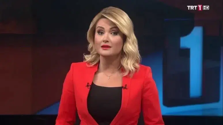 TRT spikeri canlı yayında söylediklerinin ardından apar topar yayından alındı
