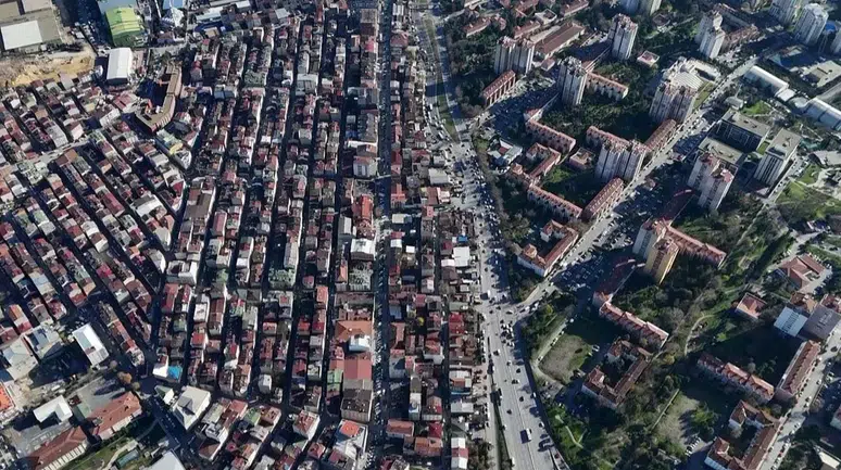 İstanbul’da iki mahalle arasındaki yaşam farkı dikkat çekti