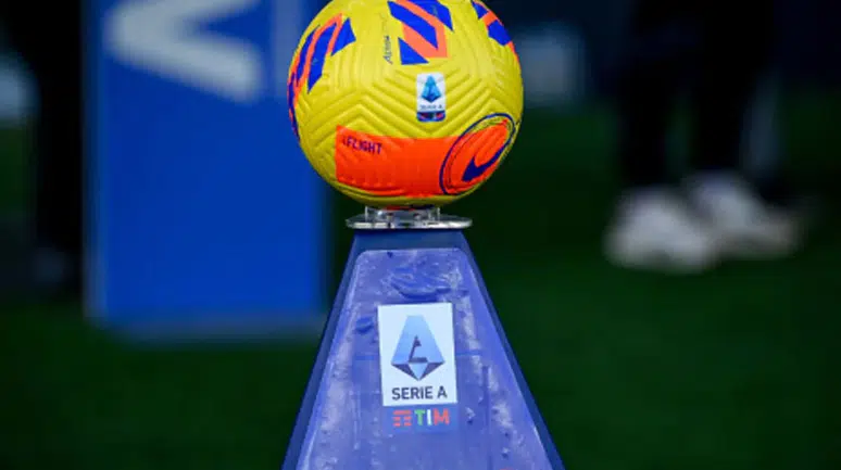 Serie A’da aynı haftada iki takım küme düştü