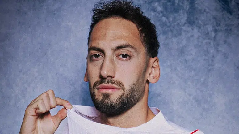 Görenler tanıyamadı! Hakan Çalhanoğlu tarzını değiştirdi
