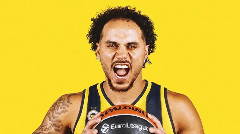 Fenerbahçe, Larkin ile 2 yıllık sözleşme imzaladı