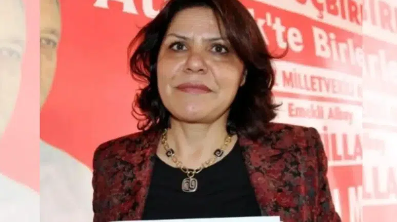 Pakize Uğur kimdir, kaç yaşında? Oğuzhan Uğur'un annesi hakkında bilinenler