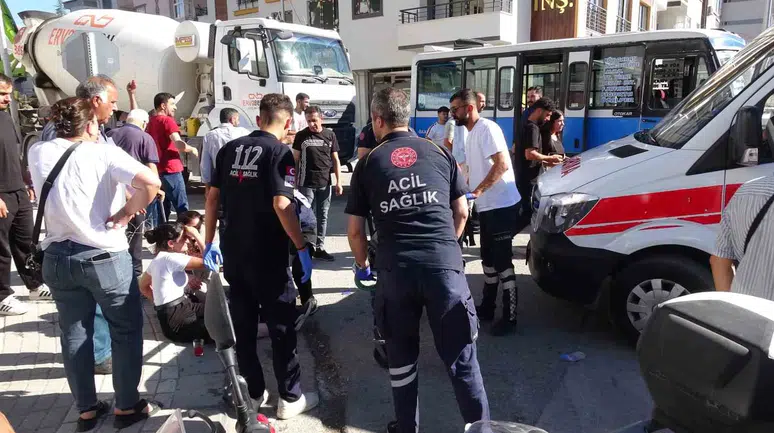 Malatya'da feci kaza: 2'si çocuk, 7 kişi yaralı