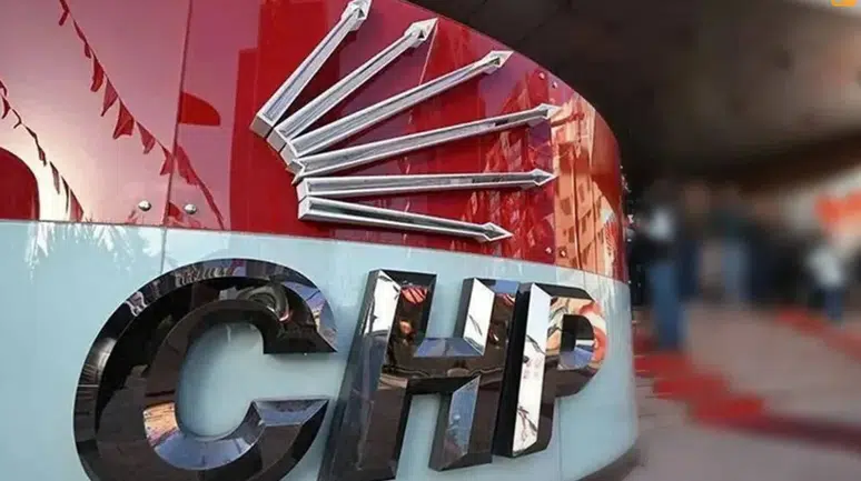 CHP'de yeni istifa: İlçe başkanları YENİ Parti'ye geçti