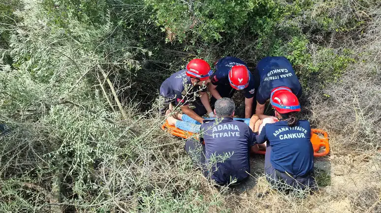 Adana’da otomobil uçuruma yuvarlandı: 1 kişi hayatını kaybetti