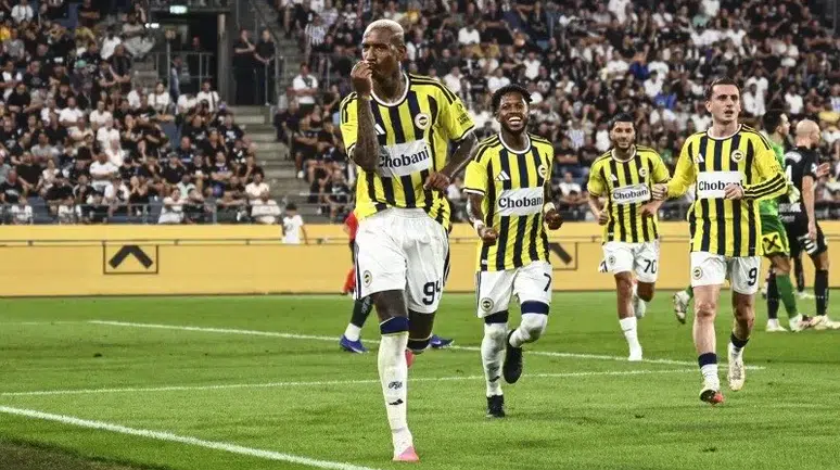 Fenerbahçe-Lyon maçında kimler eksik? Kadro listesindeki değişiklik dev randevu öncesi kafaları karıştırdı